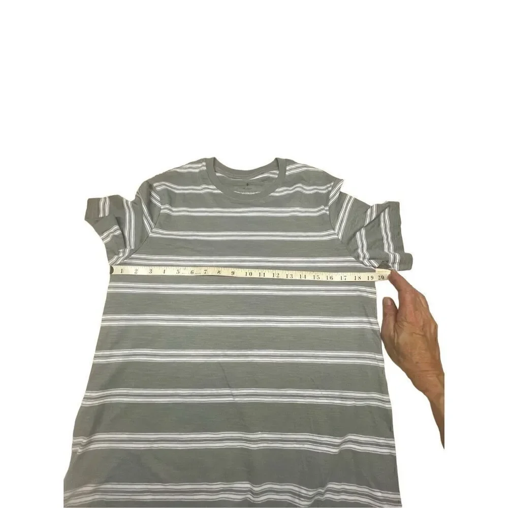 Sonoma Men’s Grey Stripped Tee Shirt Sz S NWT